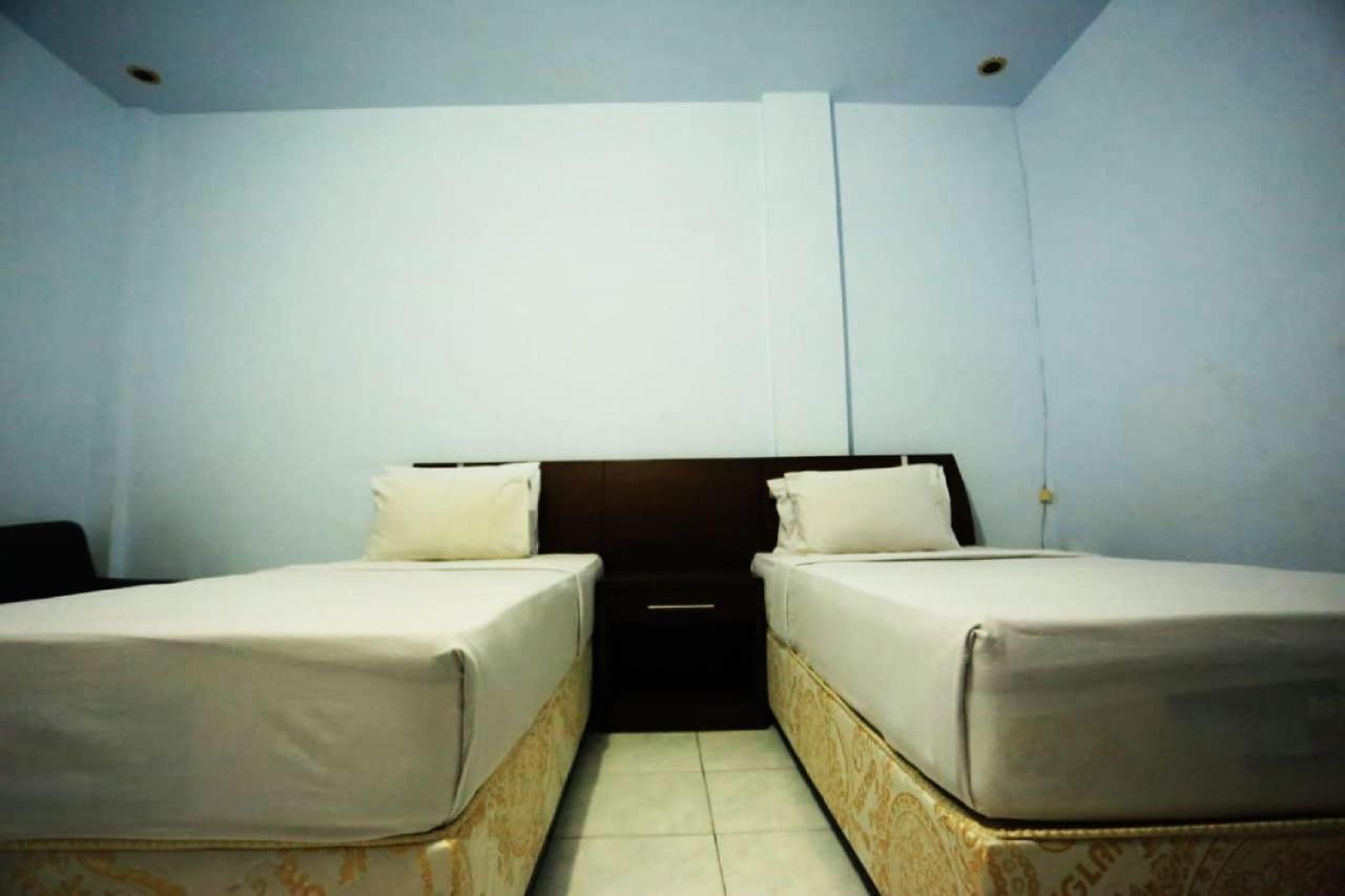 Hotel Mulia Indah Palopo Exterior foto